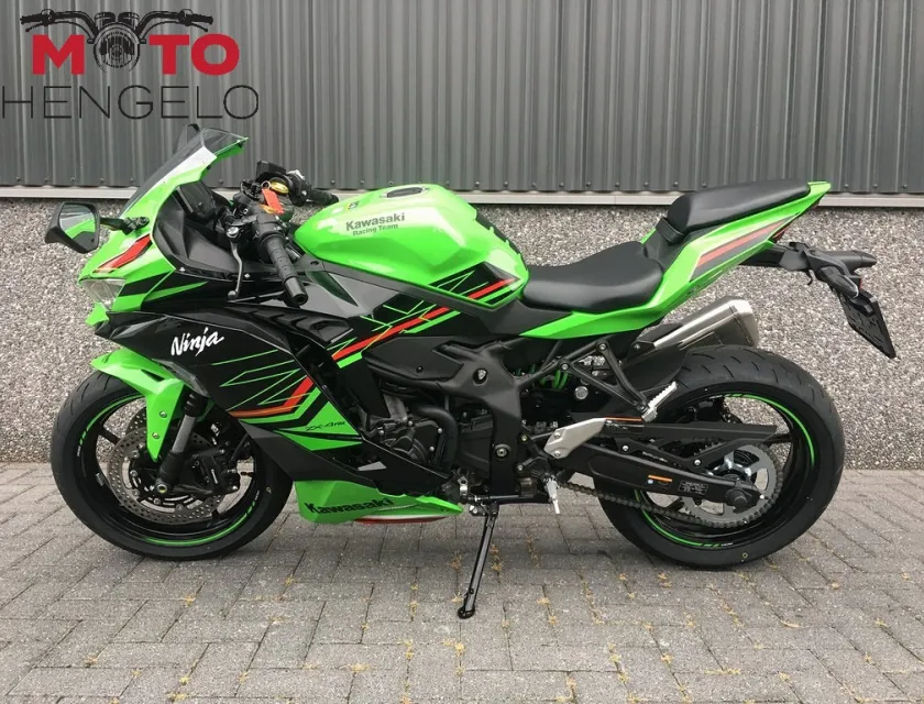 Kawasaki NINJA ZX-4RR