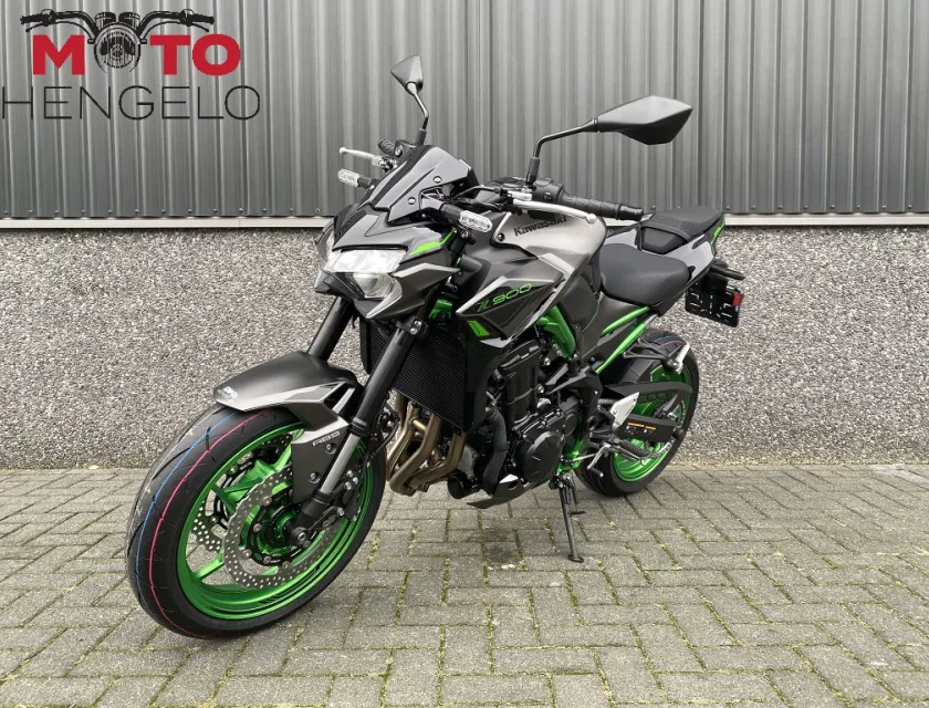 Kawasaki Z900