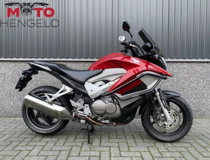 Honda VFR 800 X CROSSRUNNER