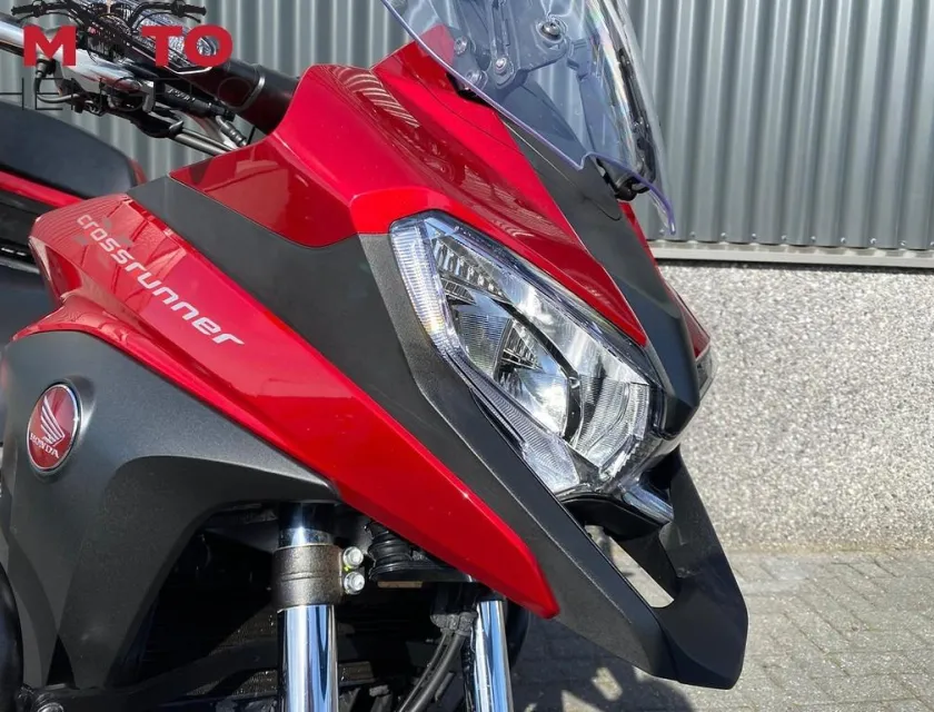 Honda VFR 800 X CROSSRUNNER