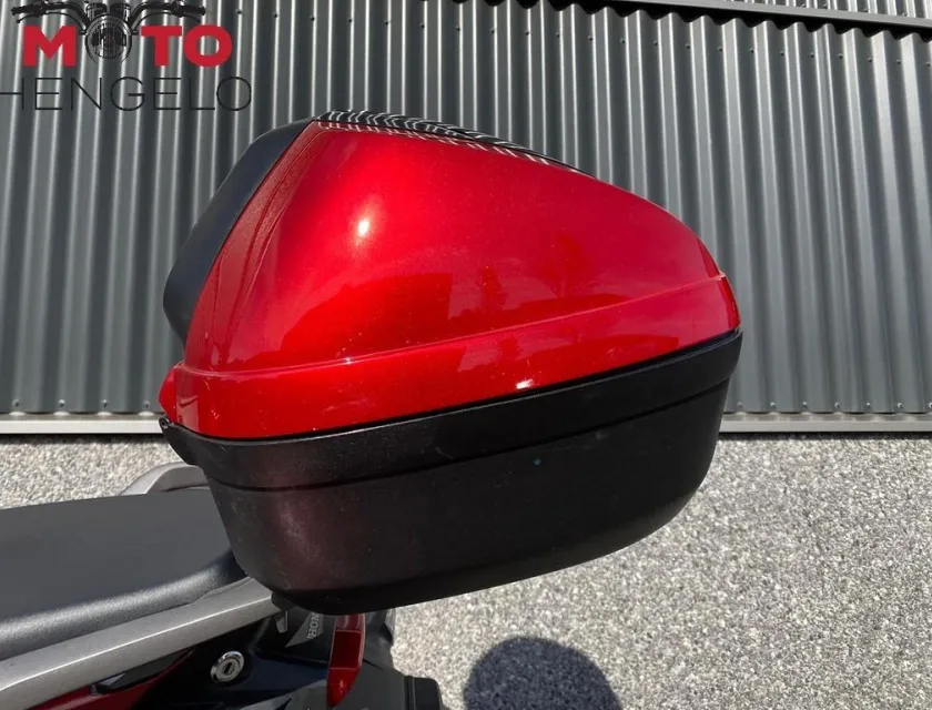 Honda VFR 800 X CROSSRUNNER