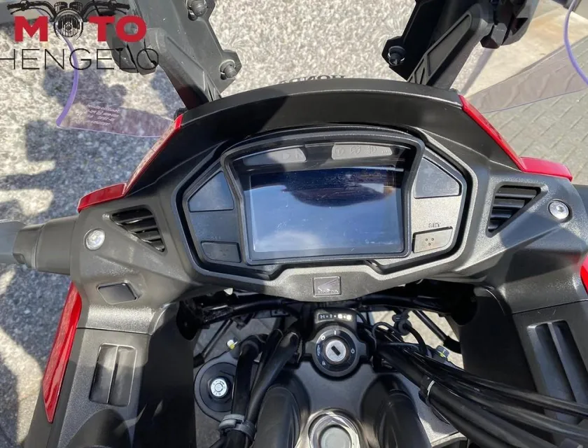 Honda VFR 800 X CROSSRUNNER