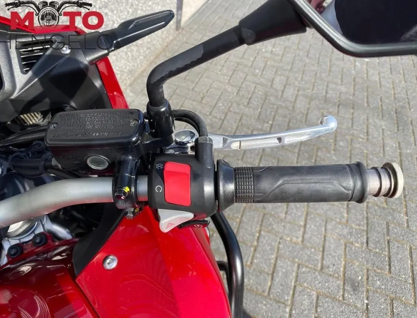 Honda VFR 800 X CROSSRUNNER