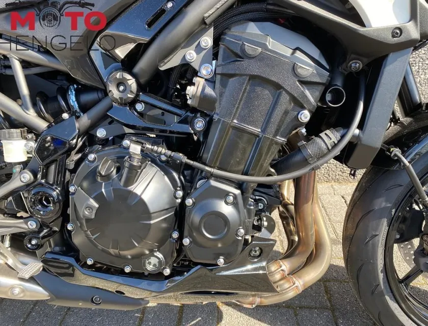 Kawasaki Z900 70KW