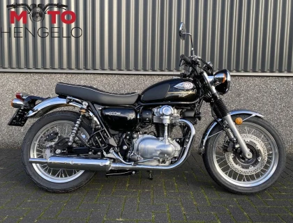 Kawasaki W800