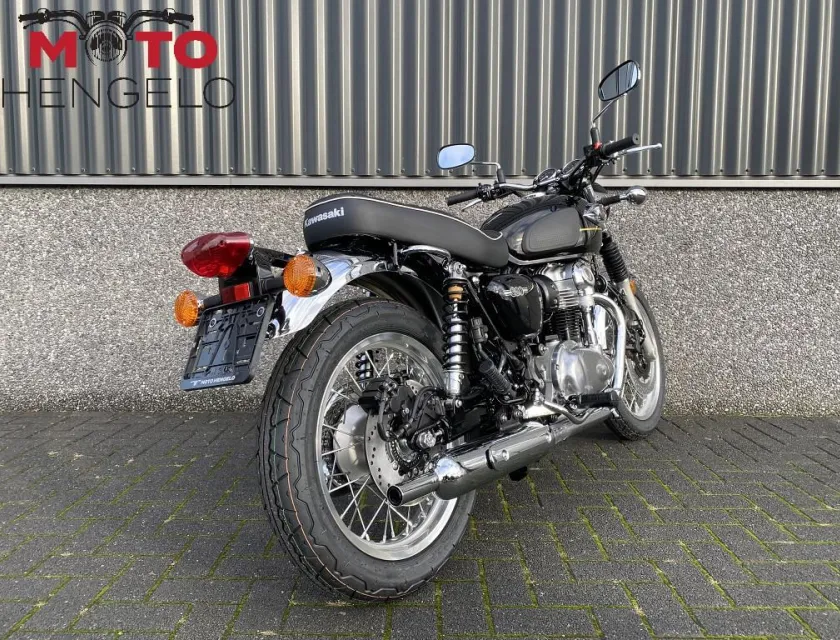 Kawasaki W800