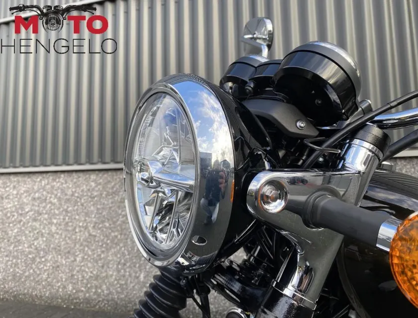 Kawasaki W800