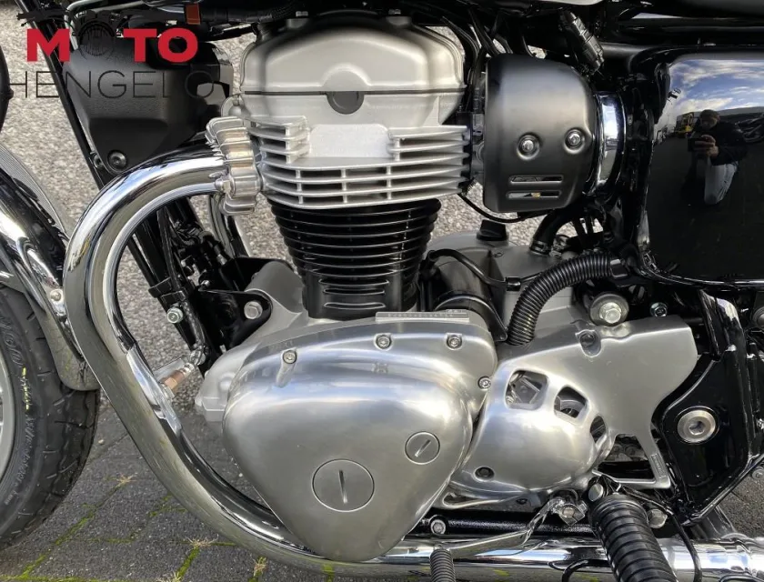 Kawasaki W800
