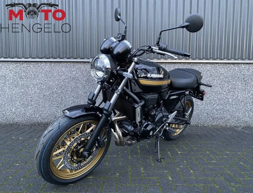 Kawasaki Z650RS