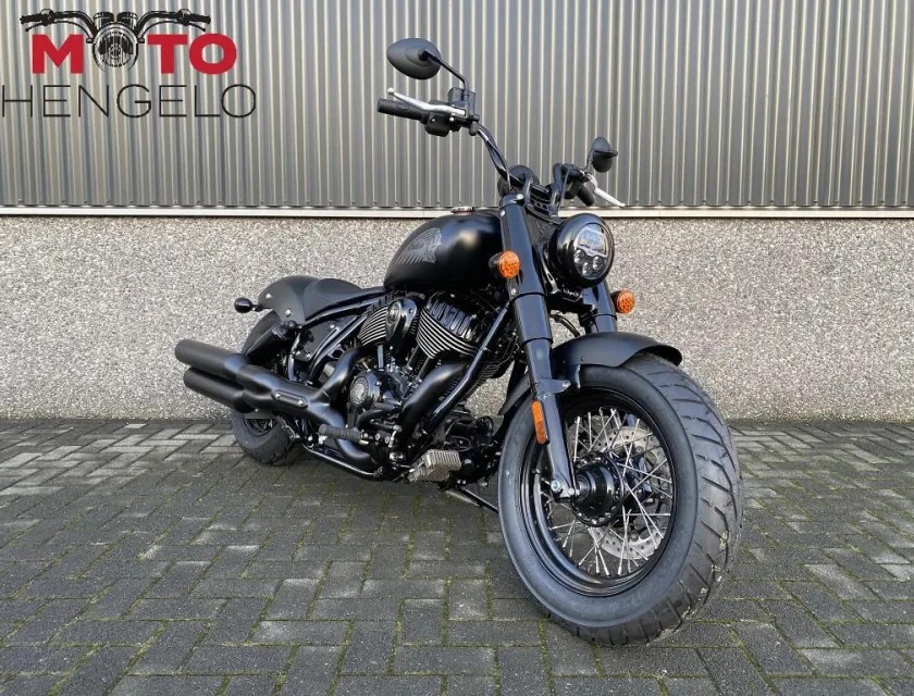 Indian CHIEF BOBBER DARK HORSE