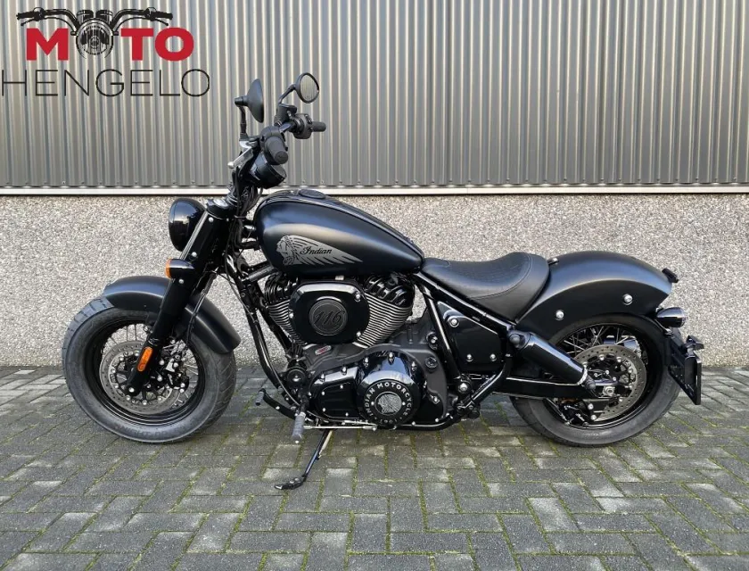 Indian CHIEF BOBBER DARK HORSE
