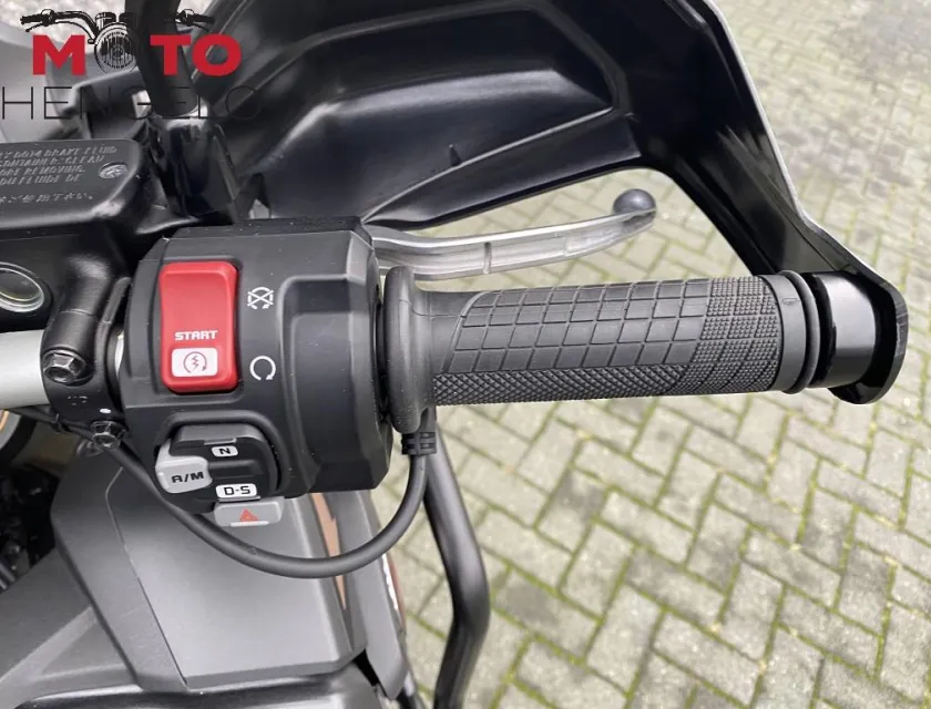 Honda CRF 1000 L AFRICA TWIN DCT