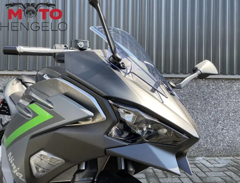 Kawasaki NINJA 500 SE