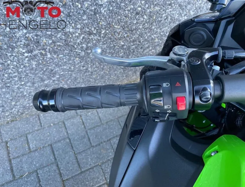 Kawasaki NINJA 650 KRT EDITION