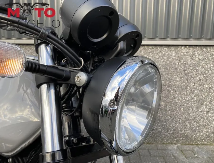 Moto Guzzi V7 III MILANO