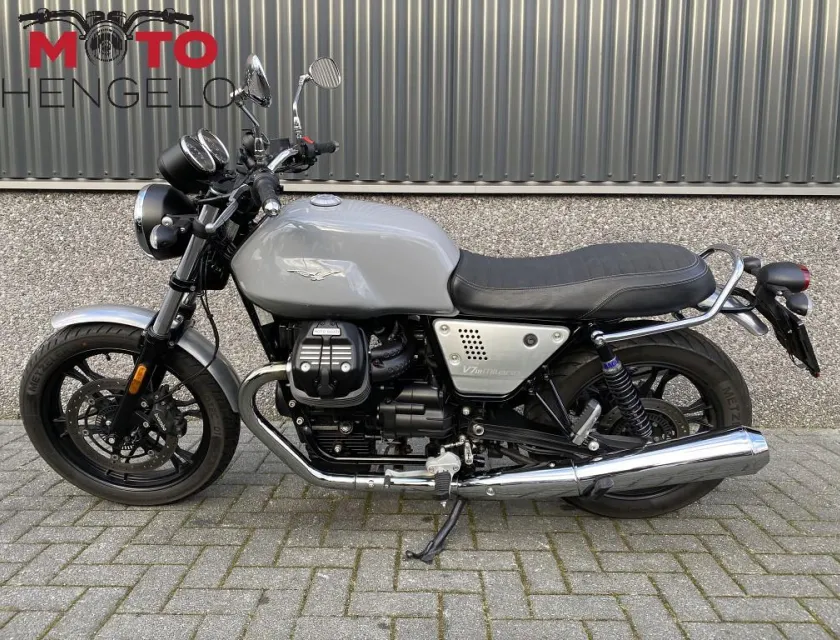 Moto Guzzi V7 III MILANO