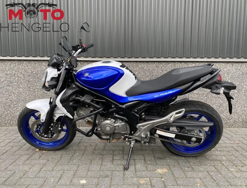 Suzuki GLADIUS ABS