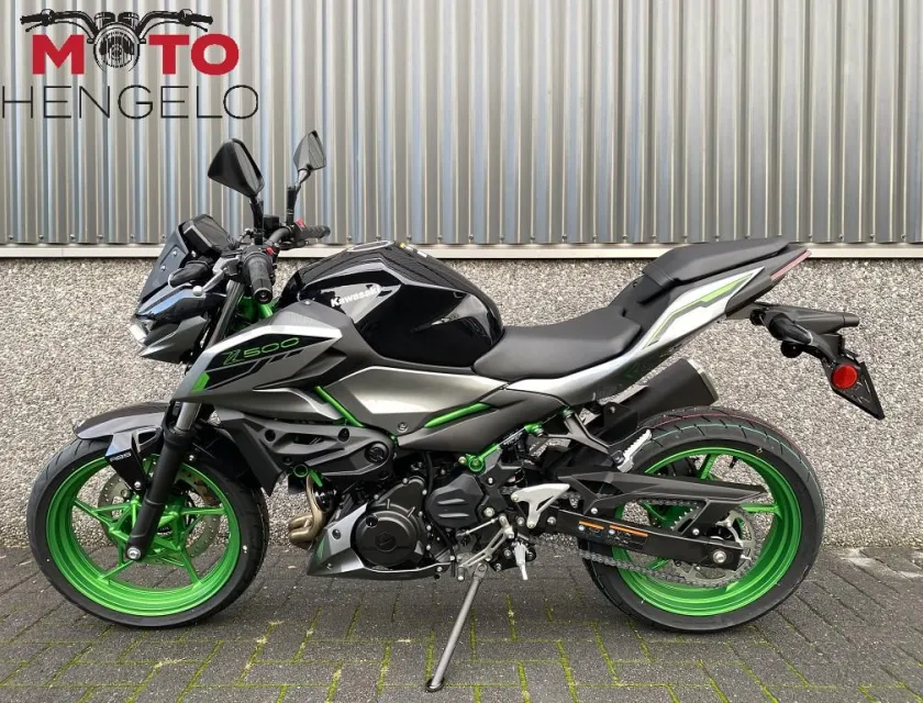Kawasaki Z500 SE
