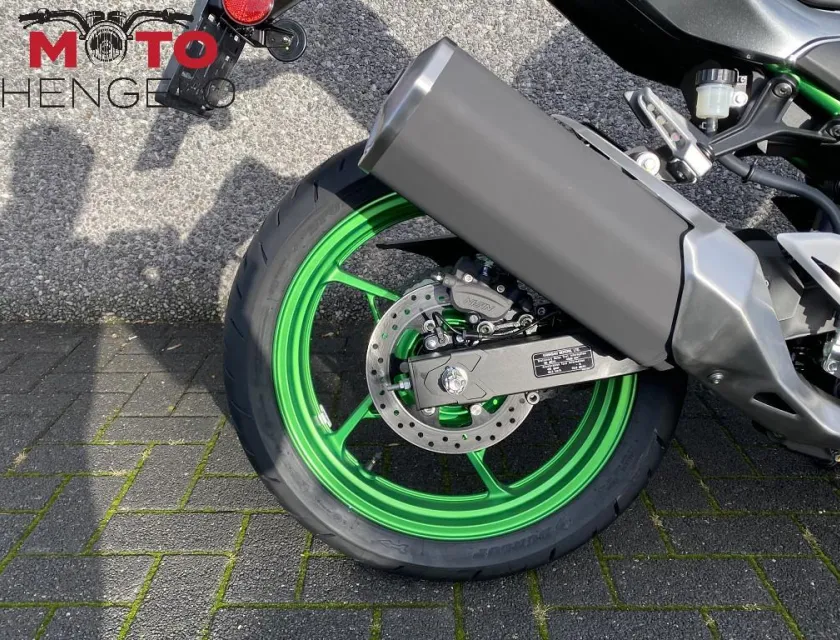 Kawasaki Z500 SE