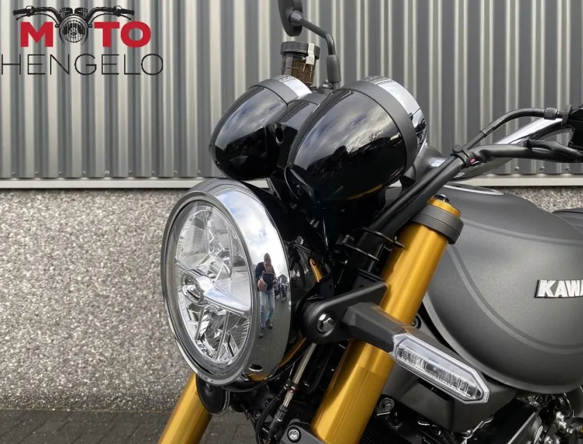 Kawasaki Z900RS SE