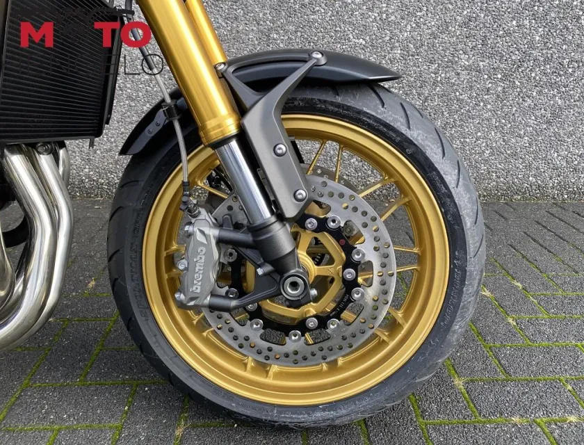 Kawasaki Z900RS SE