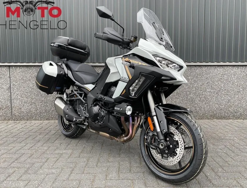 Kawasaki VERSYS 1100 SE GRAND TOURER