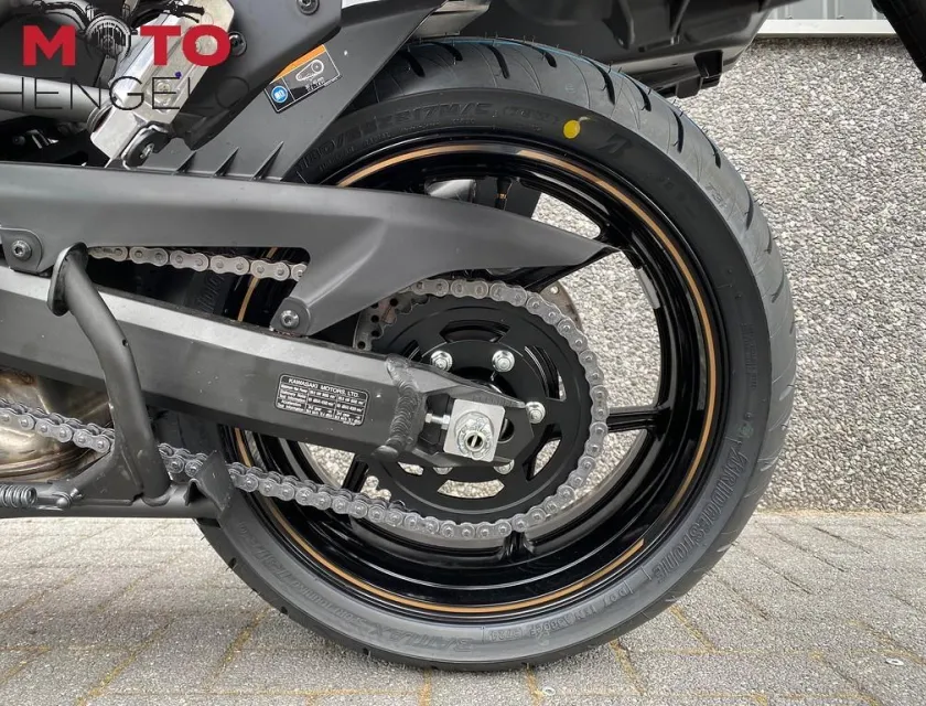 Kawasaki VERSYS 1100 SE GRAND TOURER