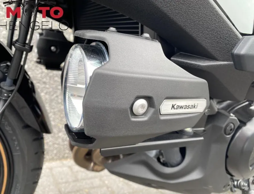 Kawasaki VERSYS 1100 SE GRAND TOURER