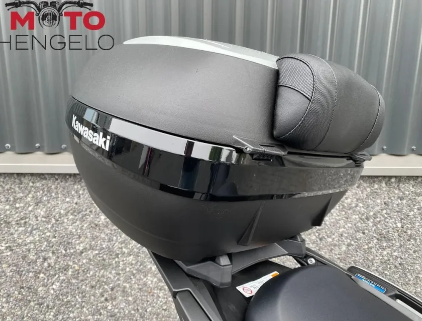 Kawasaki VERSYS 1100 SE GRAND TOURER