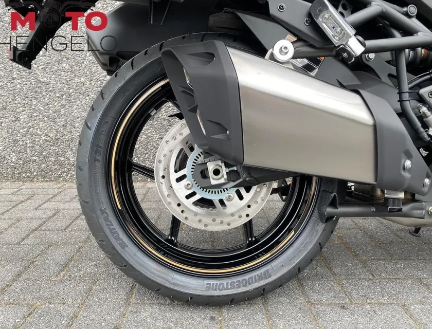 Kawasaki VERSYS 1100 SE GRAND TOURER