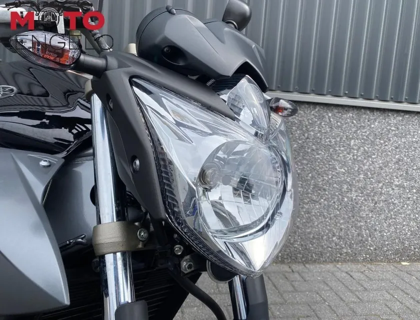 Yamaha XJ6