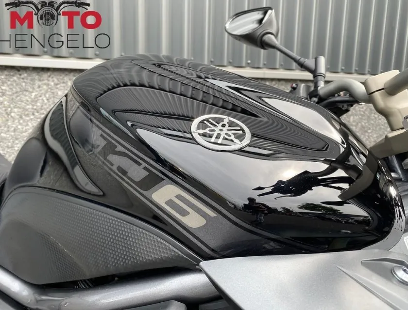 Yamaha XJ6