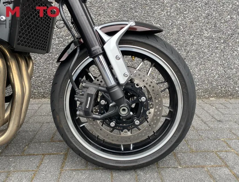 Kawasaki Z900 RS