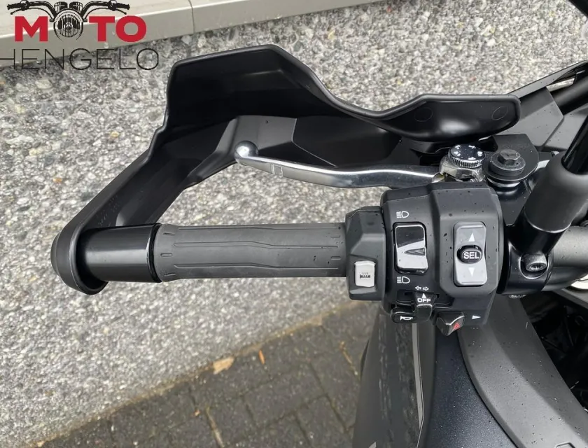 Kawasaki VERSYS 650 TOURER +