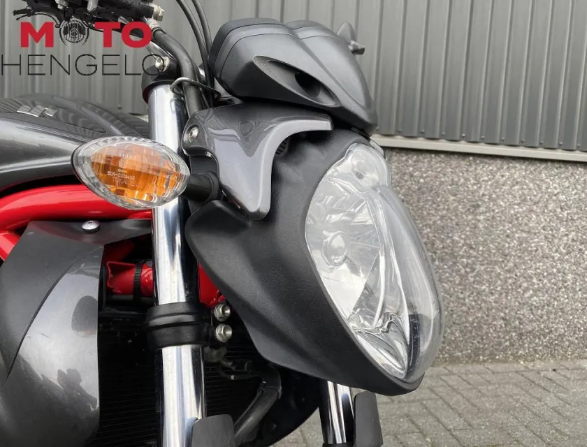Suzuki GLADIUS ABS