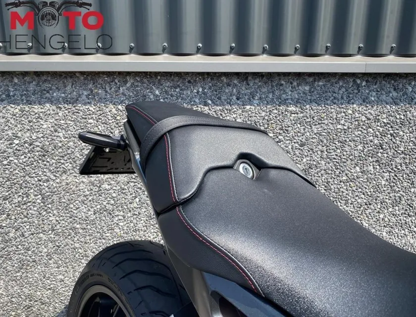 Honda CB 1000 R