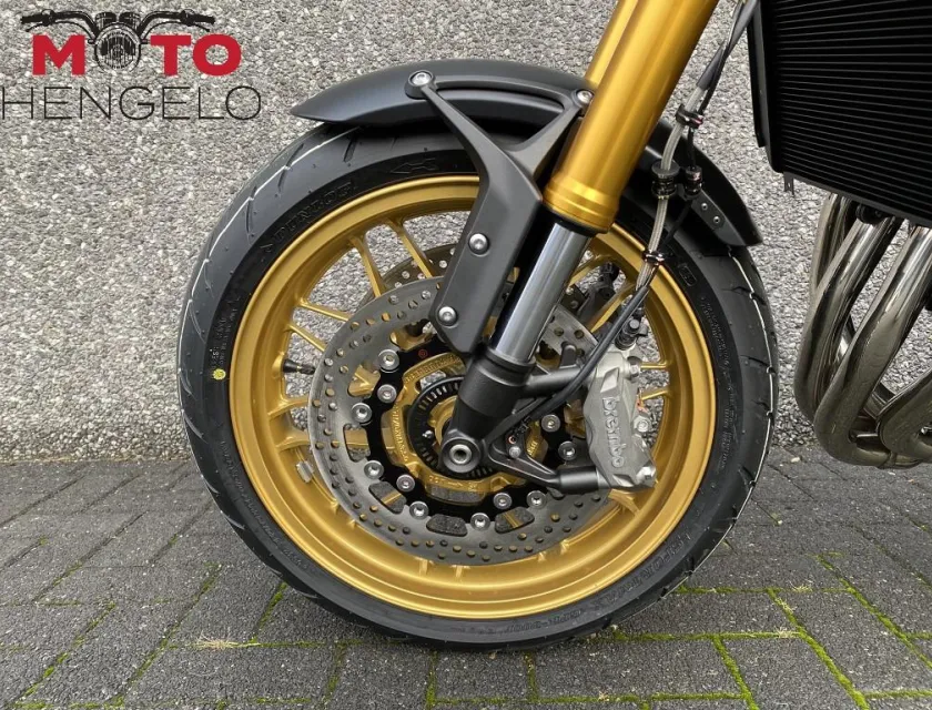 Kawasaki Z900 RS SE DEMO