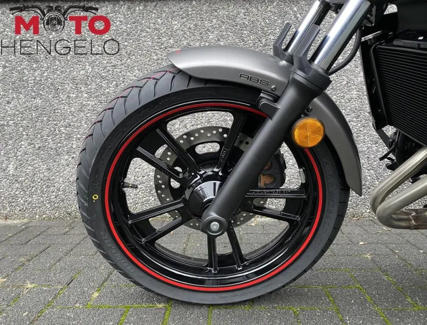 Kawasaki VULCAN S