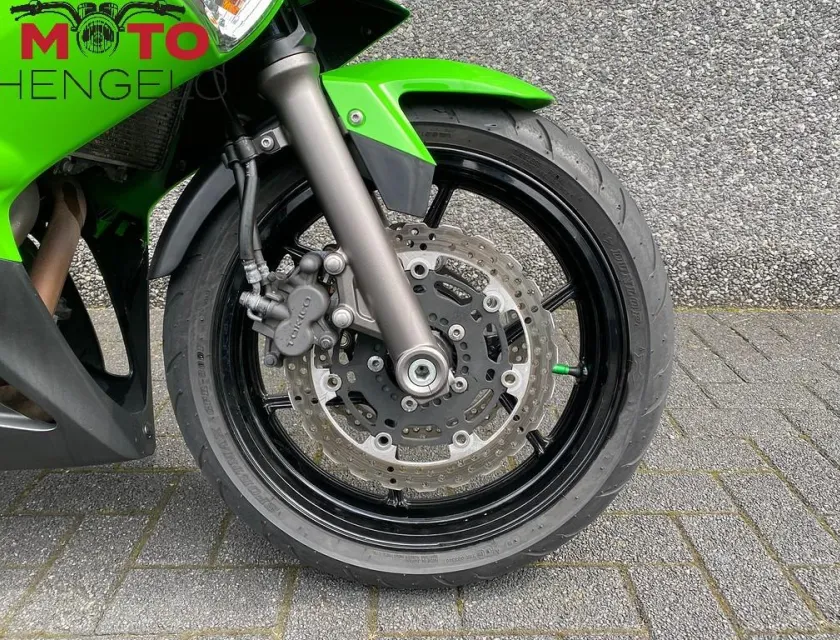 Kawasaki ER6F