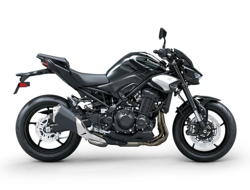 Kawasaki Z900 Metallic Spark Black / Metallic Carbon Gray / Ebony