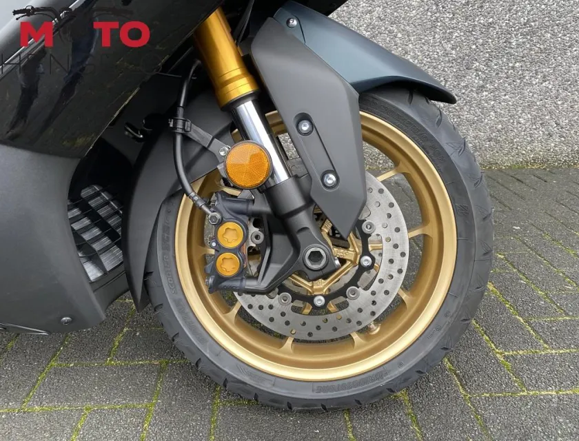 Yamaha T-MAX TECH MAX XP500A DX