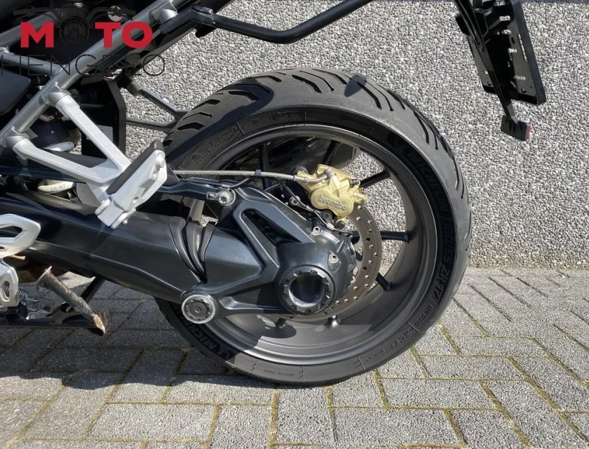 BMW R 1200 RS