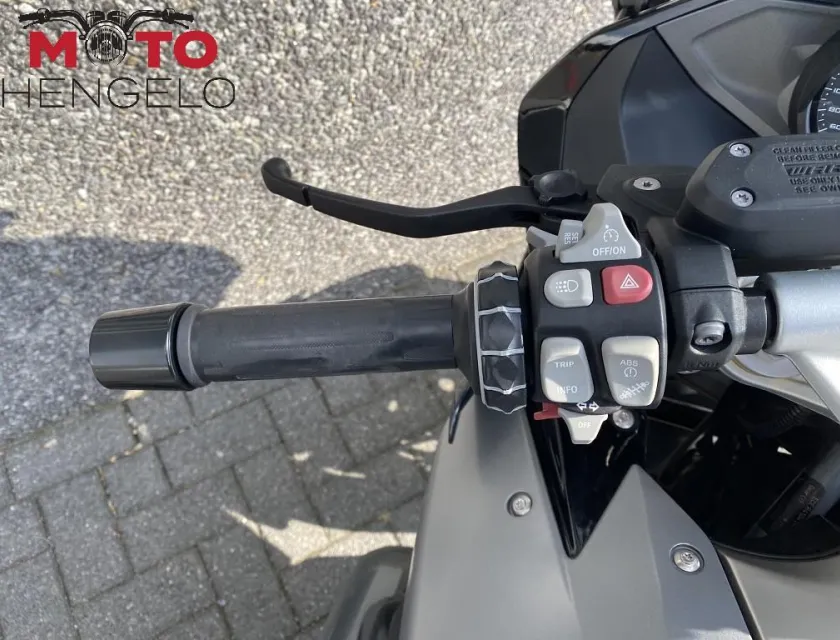 BMW R 1200 RS