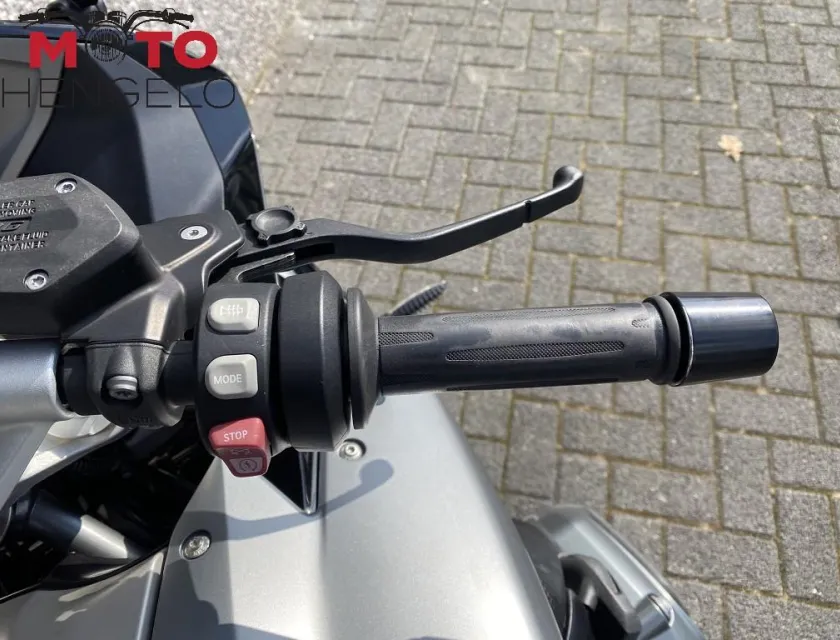 BMW R 1200 RS