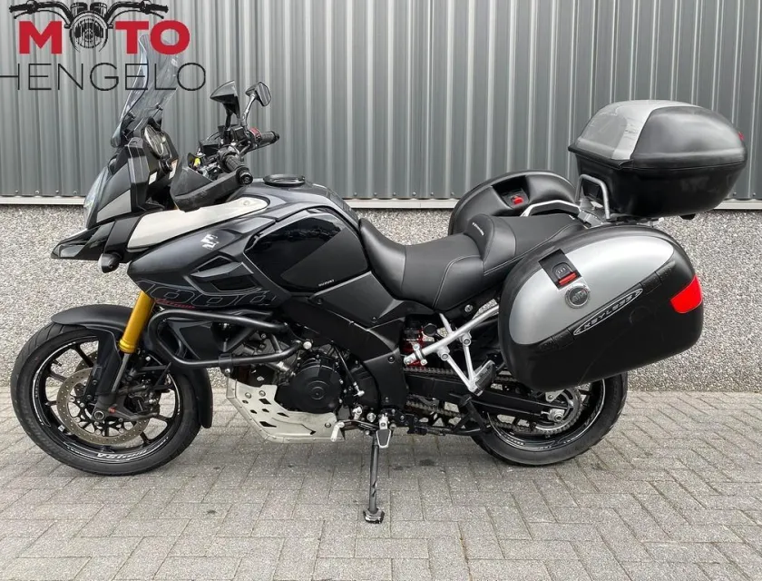 Suzuki V-STROM 1000 (DL1000)