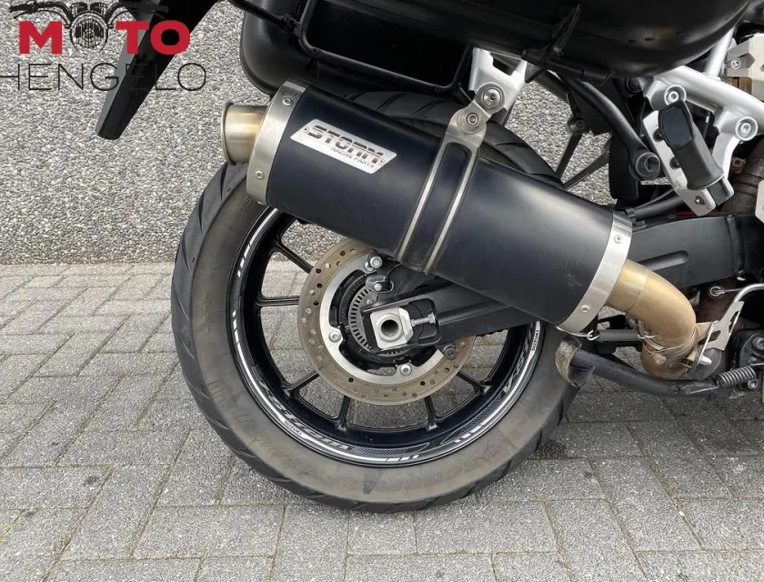 Suzuki V-STROM 1000 (DL1000)