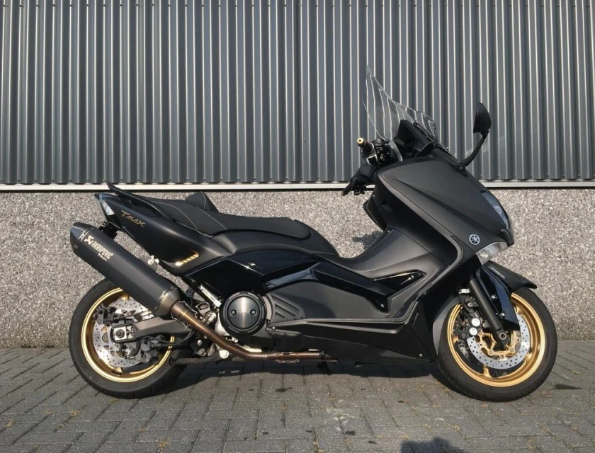 Yamaha TMAX BLACK MAX