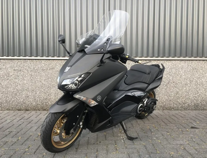 Yamaha TMAX BLACK MAX