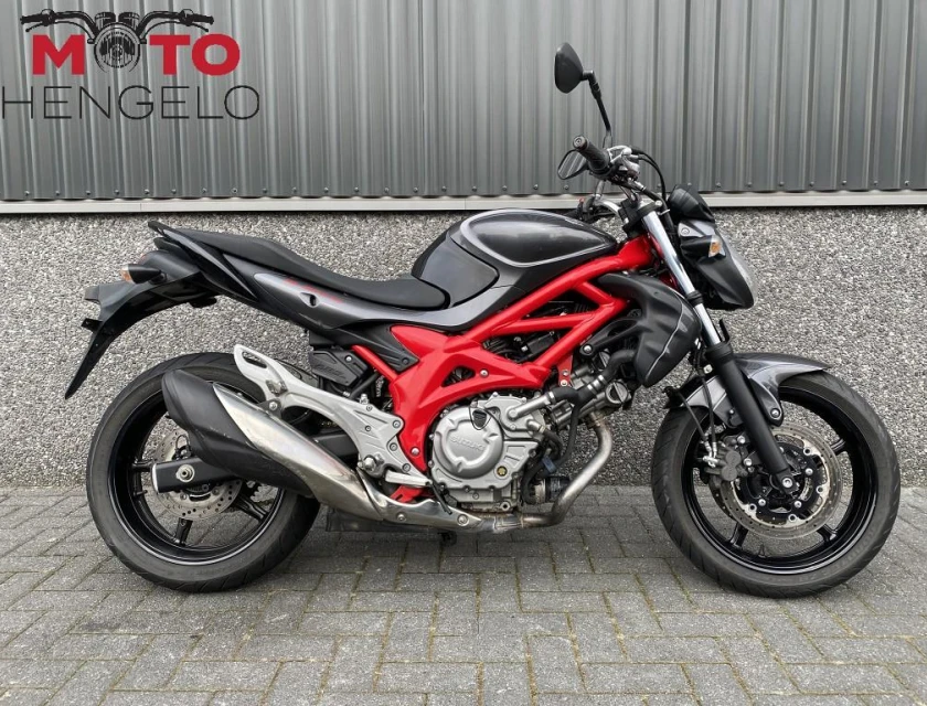 Suzuki GLADIUS ABS