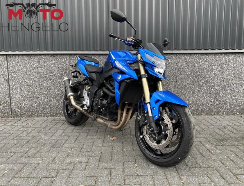 Suzuki GSR 750 ABS